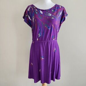 MINKPINK Feather Print Dress Womens Small Purple Elastic Waist Mini Boho Resort
